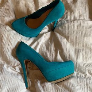 Jessica Simpson teal high heels